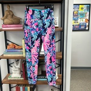 Lilly Pulitzer Luxletic leggings Size Small
